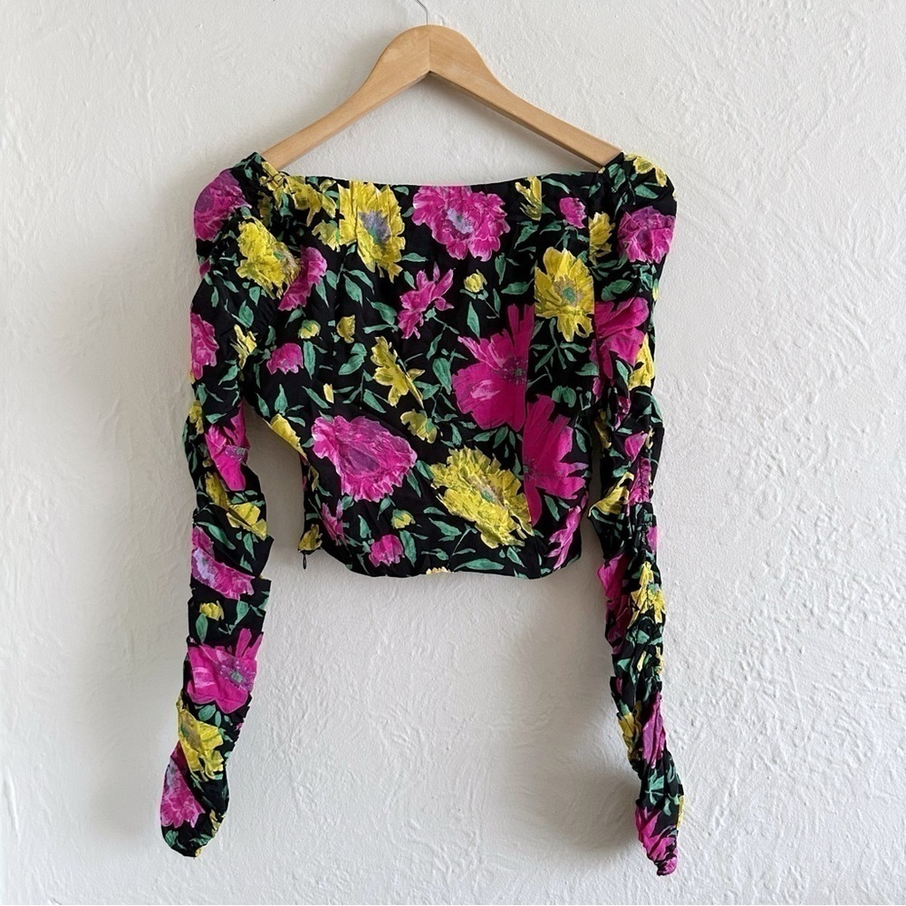 ⚡️10$ sale⚡️ Zara Women's Long Sleeve Floral Crop Top Size XS - Picture 5 of 8